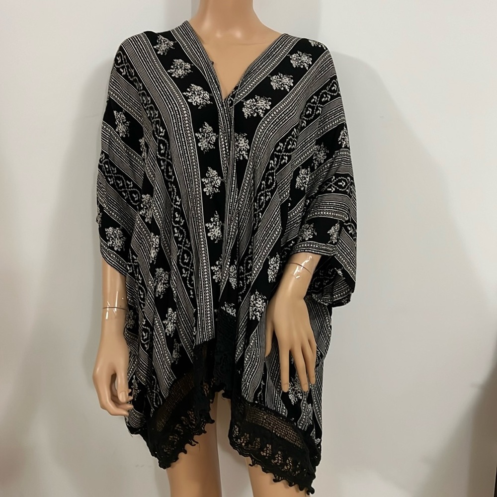 Angie Woman’s Cover Up.